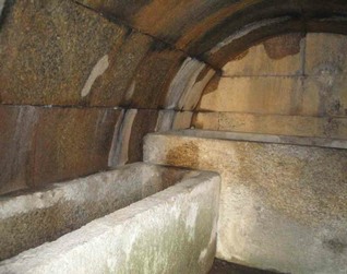 Bodrum yakınındaki antik kentler Labranda mezar odası